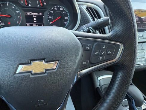 Used 2023 Chevrolet Malibu LT image 37