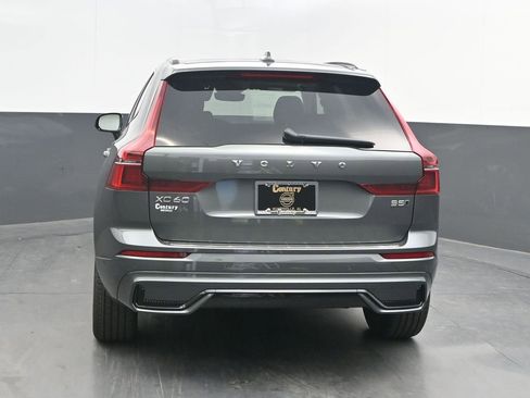New 2026 Volvo XC60 B5 Plus w/ Climate Package AWD/4WD image 6