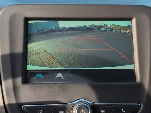 Used 2018 Chevrolet Equinox LS image 38