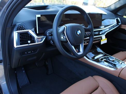 New 2026 BMW X5 xDrive50e w/ Climate Comfort Package image 46