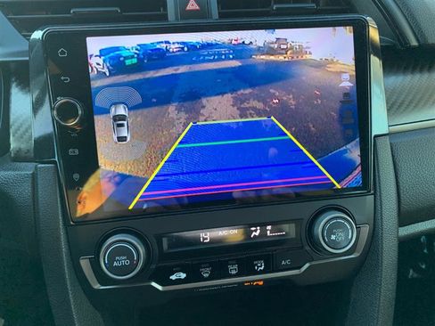 Used 2018 Honda Civic Sport image 26