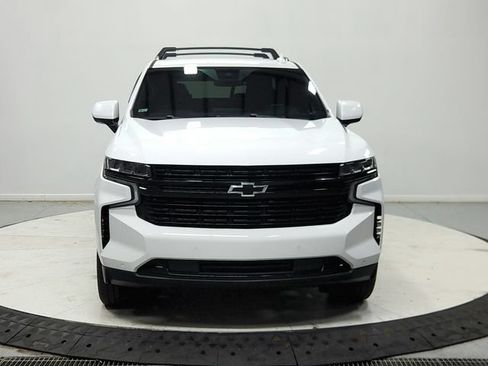 Used 2023 Chevrolet Tahoe RST RWD image 3