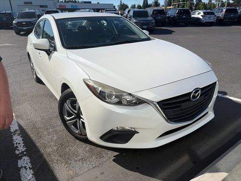 Used 2016 MAZDA MAZDA3 i Sport FWD image 7