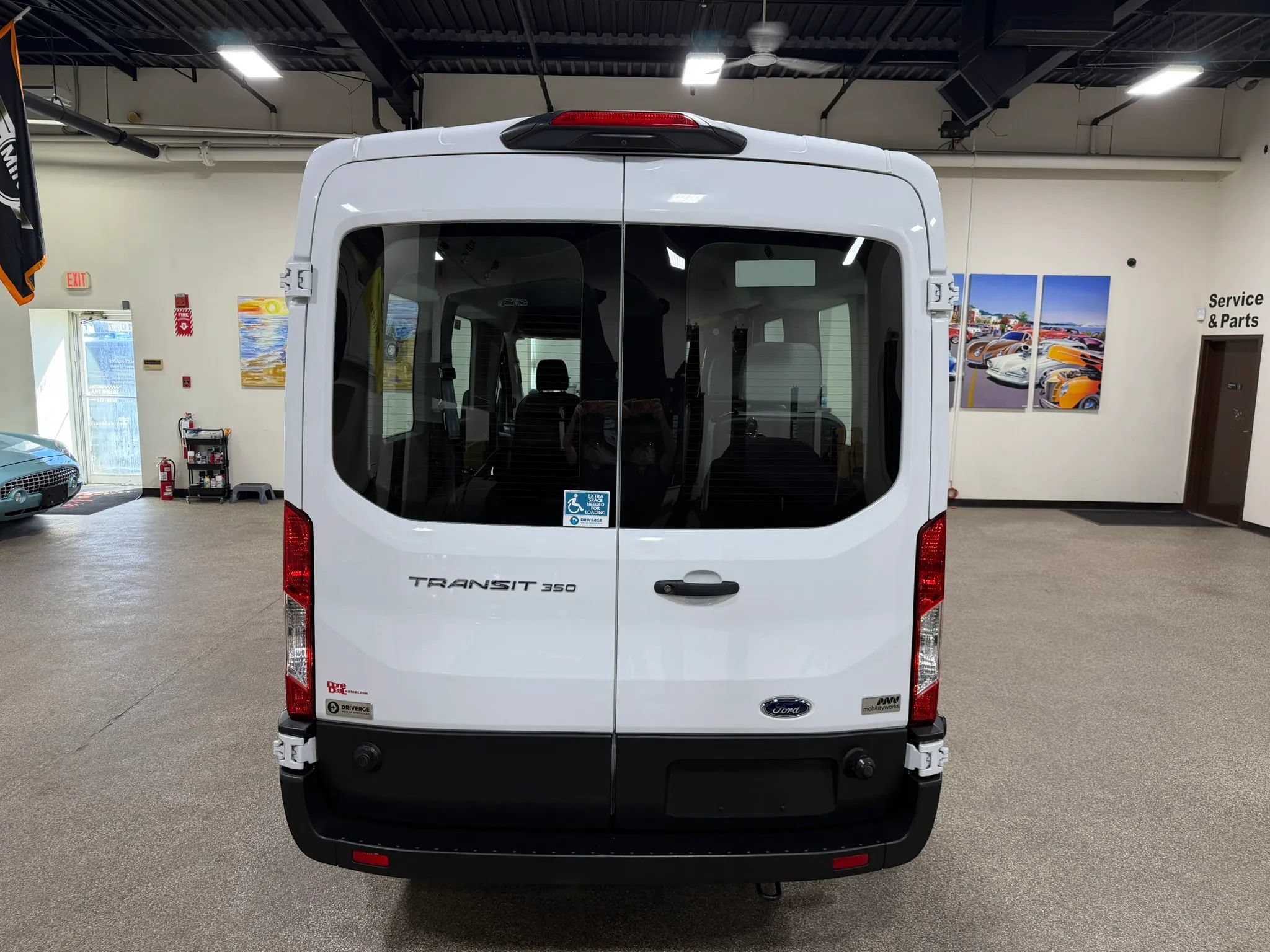Used 2023 Ford Transit 350 XL RWD image 18