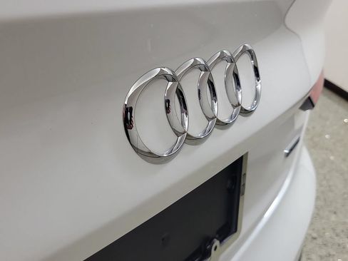 Used 2024 Audi A5 2.0T Premium Plus AWD/4WD image 6