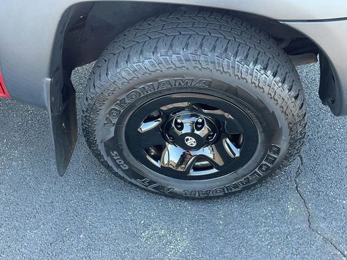 Used 2009 Toyota Tacoma 4x4 Double Cab image 5