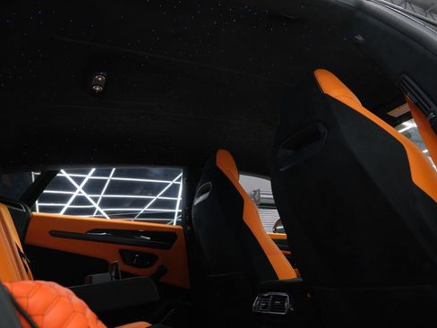 Used 2023 Lamborghini Urus Performante AWD/4WD image 37