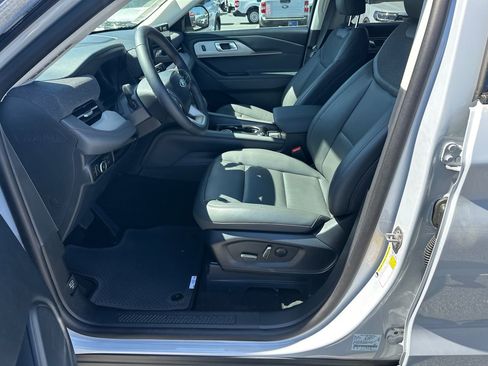 New 2026 Ford Explorer Active w/ Active Comfort Package image 39