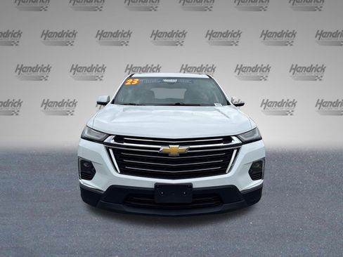 Used 2023 Chevrolet Traverse LT AWD/4WD image 3