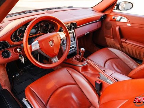 Used 2006 Porsche 911 Carrera image 2