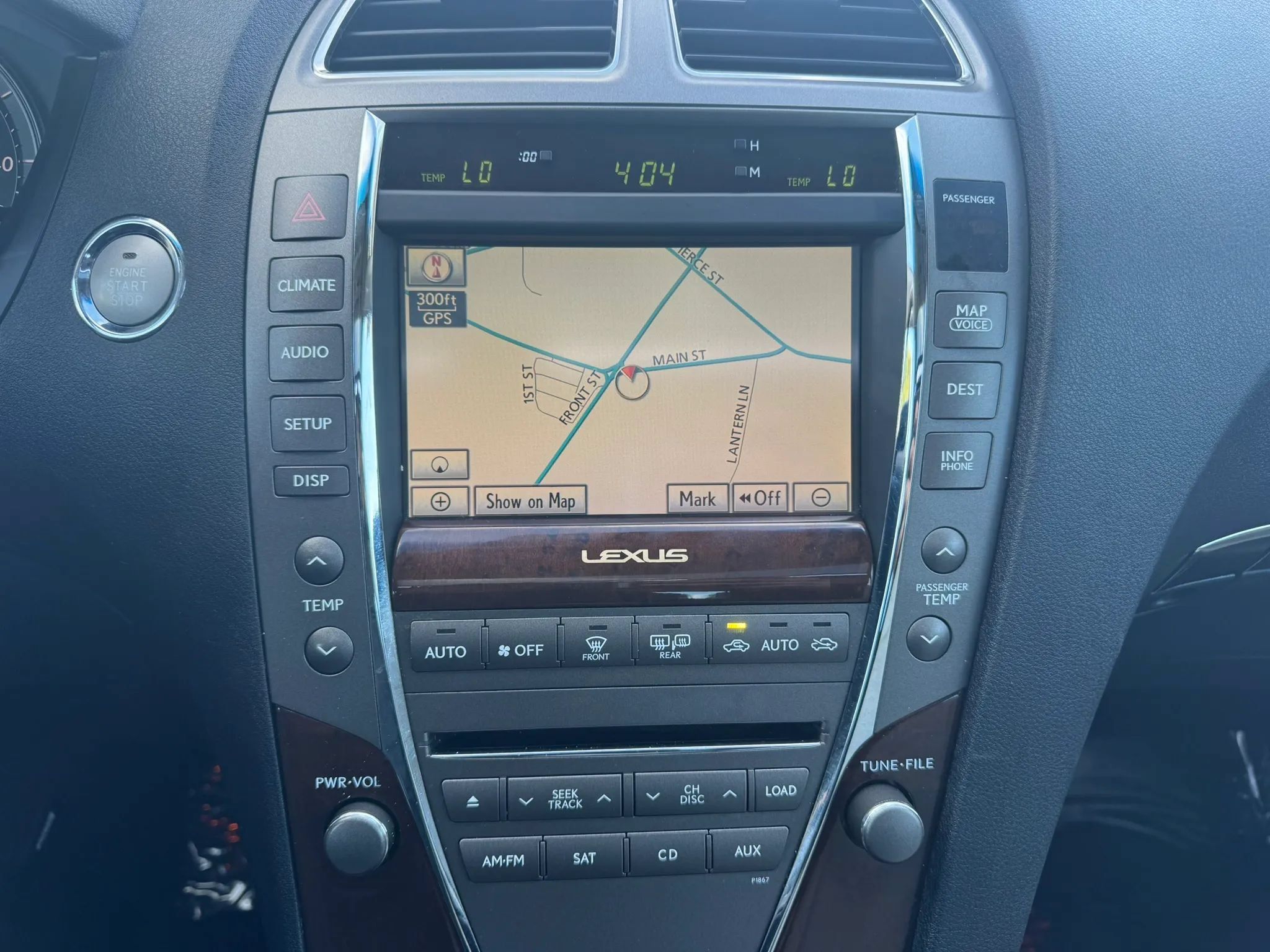 Used 2010 Lexus ES 350 w/ Preferred Accessory Package FWD image 16