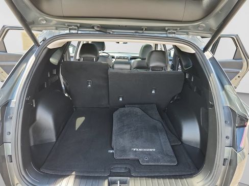 Used 2022 Hyundai Tucson Limited AWD/4WD image 19