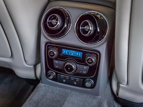 Used 2015 Jaguar XJ L Portfolio image 49