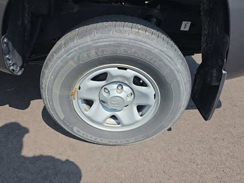 Used 2023 Toyota Tacoma SR AWD/4WD image 19