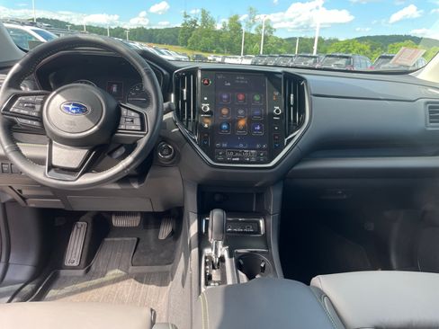 Certified 2024 Subaru Ascent Onyx Edition AWD/4WD image 15