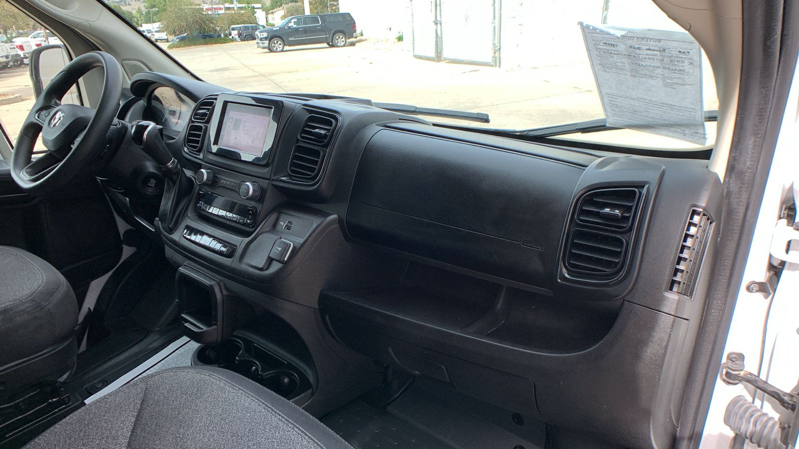 Used 2022 RAM ProMaster 2500 FWD image 18
