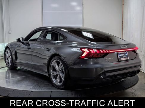Used 2023 Audi e-tron GT Premium Plus image 6