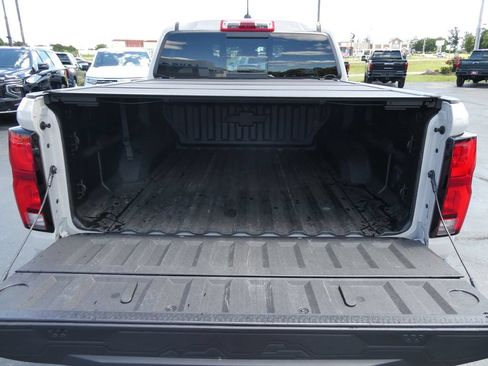 Certified 2026 Chevrolet Colorado ZR2 w/ Technology Package AWD/4WD image 18