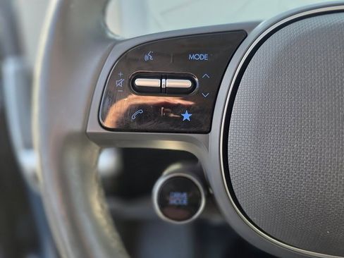 Certified 2022 Hyundai Ioniq 5 SEL w/ Cargo Package image 23