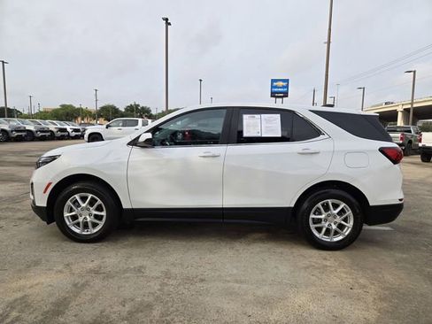 Used 2023 Chevrolet Equinox LT AWD/4WD image 4