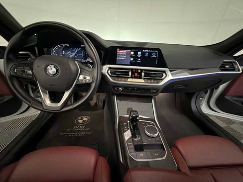 Used 2022 BMW 430i xDrive Convertible w/ Convenience Package AWD/4WD image 17