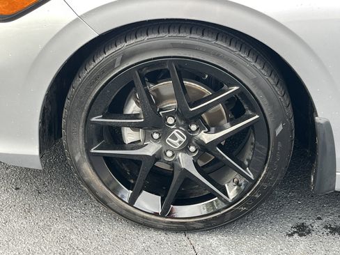 Used 2025 Honda Civic Sport image 27