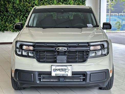 Used 2024 Ford Maverick Lariat w/ Black Appearance Package AWD/4WD image 9
