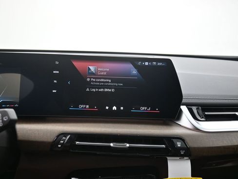 New 2025 BMW X1 xDrive28i w/ Convenience Package image 14