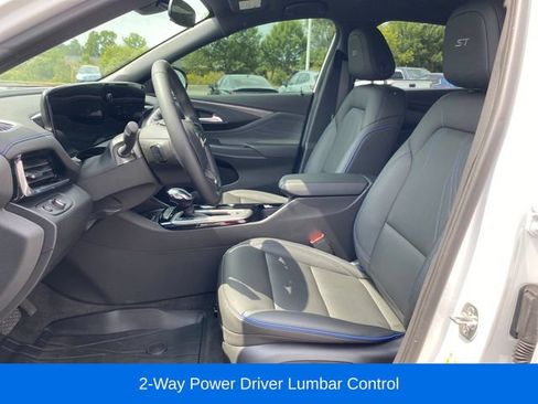 Used 2024 Buick Envista Sport Touring w/ Convenience I Package FWD image 15