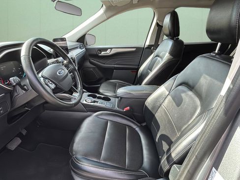 Used 2021 Ford Escape SEL image 18