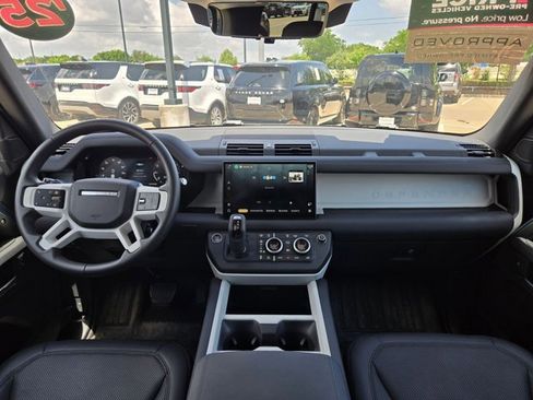Certified 2025 Land Rover Defender 110 S image 18