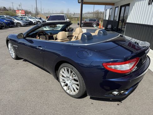 Used 2011 Maserati GranTurismo Convertible RWD image 11