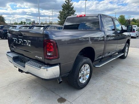 Certified 2026 RAM 2500 Big Horn AWD/4WD image 5