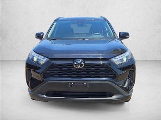 Used 2025 Toyota RAV4 XLE FWD video 2