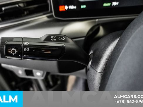 Used 2024 Kia EV9 Wind image 33