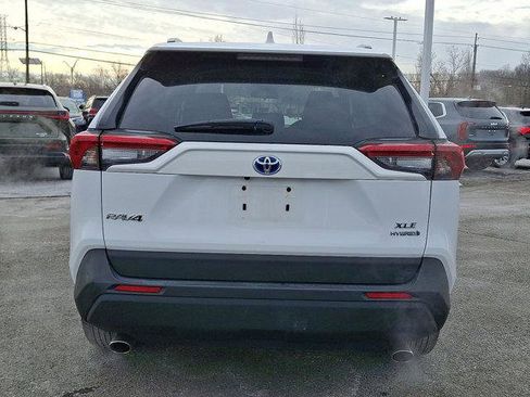 Certified 2024 Toyota RAV4 XLE image 24
