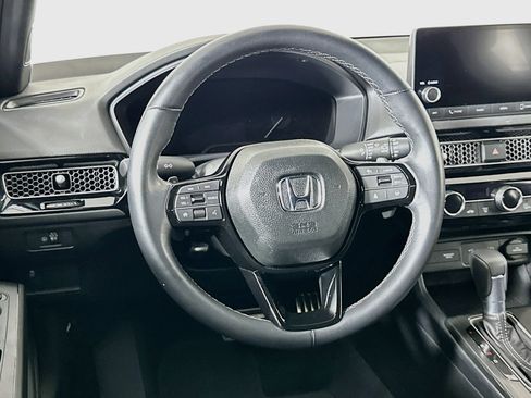 Used 2025 Honda Civic Sport image 18