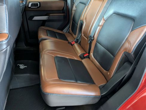 Used 2022 Ford Bronco Outer Banks image 18