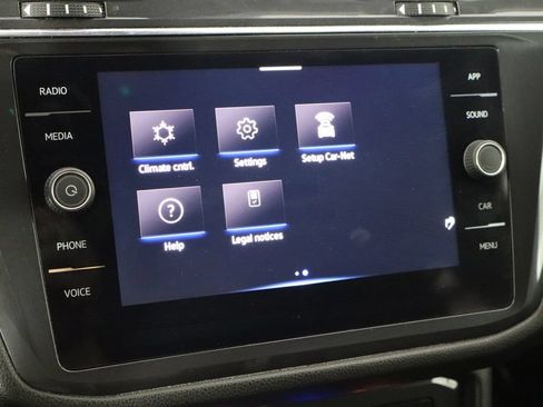 Used 2023 Volkswagen Tiguan SE FWD image 33
