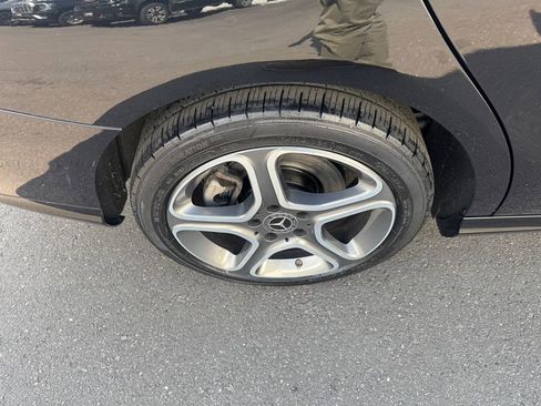 Used 2018 Mercedes-Benz CLA 250 image 9