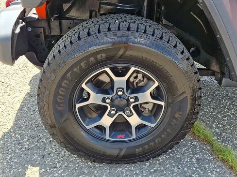 Used 2019 Jeep Wrangler Rubicon AWD/4WD image 28