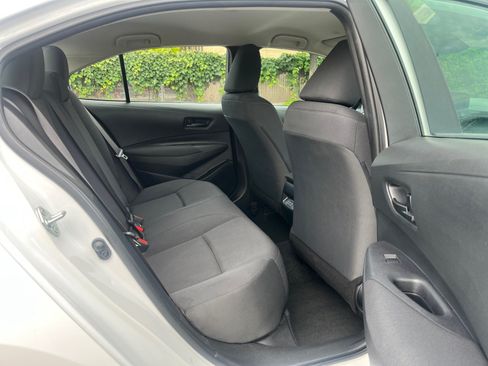 Used 2024 Toyota Corolla LE FWD image 16