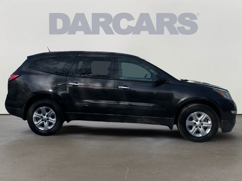 Used 2016 Chevrolet Traverse LS image 8