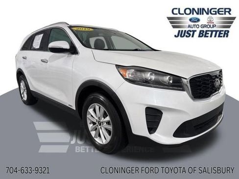 Used 2019 Kia Sorento LX w/ Option Group 020 image 1
