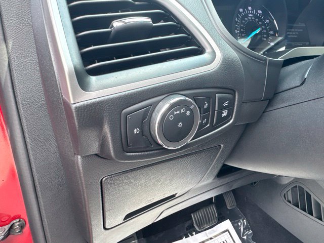 Used 2024 Ford Edge SEL w/ Convenience Package AWD/4WD image 11