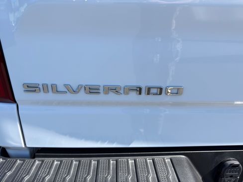 New 2025 Chevrolet Silverado 1500 Custom image 38