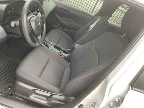 Certified 2024 Toyota Corolla LE FWD image 18
