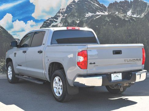 Certified 2018 Toyota Tundra SR5 w/ SR5 Upgrade Package AWD/4WD image 9