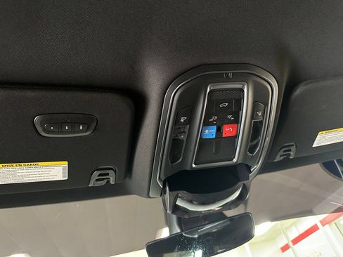 Used 2022 Jeep Wagoneer Series III w/ Flexible Seating Group AWD/4WD image 36
