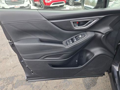 Used 2019 Subaru Forester Limited image 23